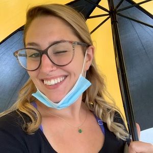 Meet your Posher, Sara